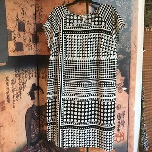 Black and White Geometric Dress